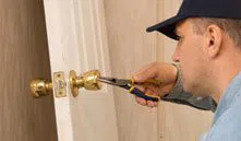 City Locksmith Services Philadelphia, PA 215-716-7063 - 6-Locks-Replace