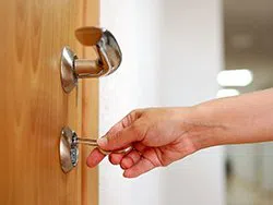 City Locksmith Services Philadelphia, PA 215-716-7063